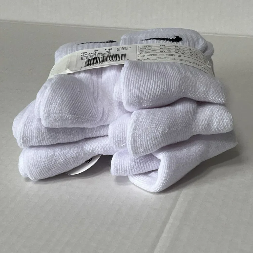 NIKE Boys Cushioned Crew Socks (6 Pairs) Sz 5-7 Fits Youth Shoe Sz 10C-3Y White